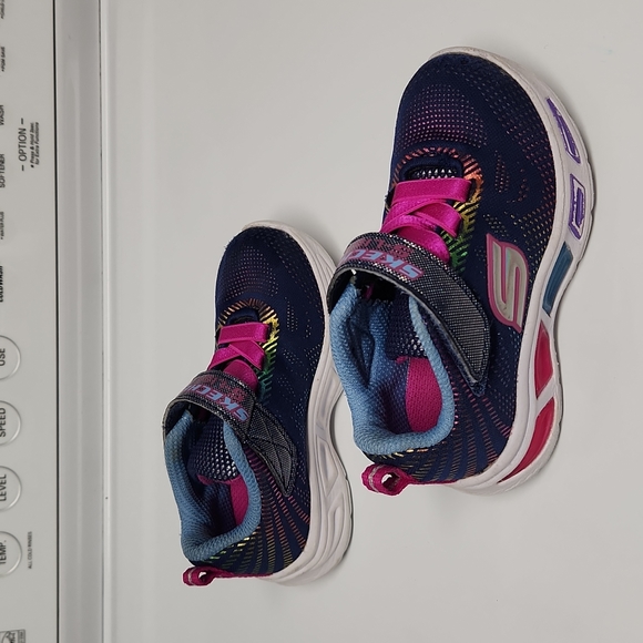 Sketchers toddler size 6 girls sneakers navy & pink - Picture 4 of 8